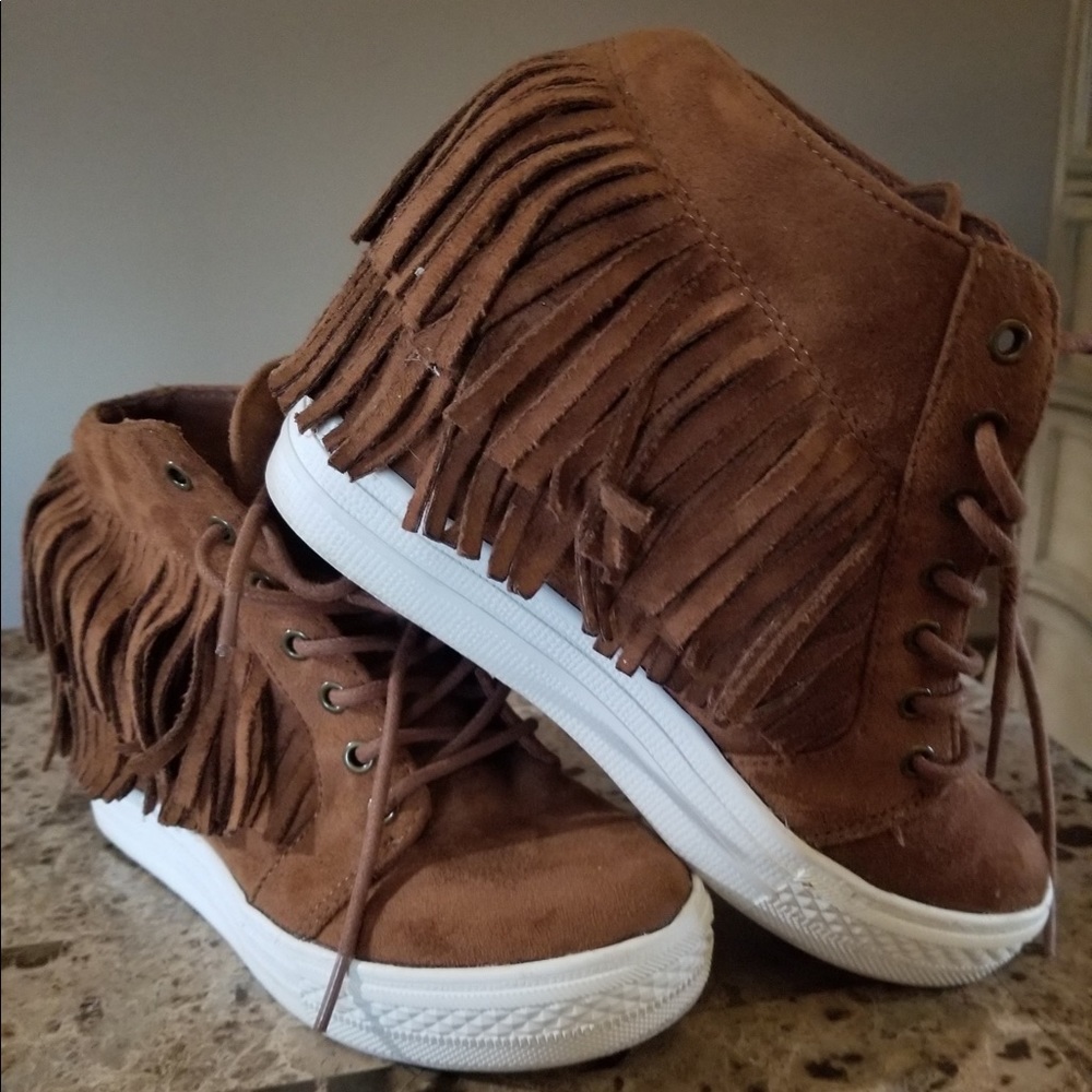 Ladies Shoes